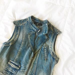 F21 Spiked Shoulder Denim Vest